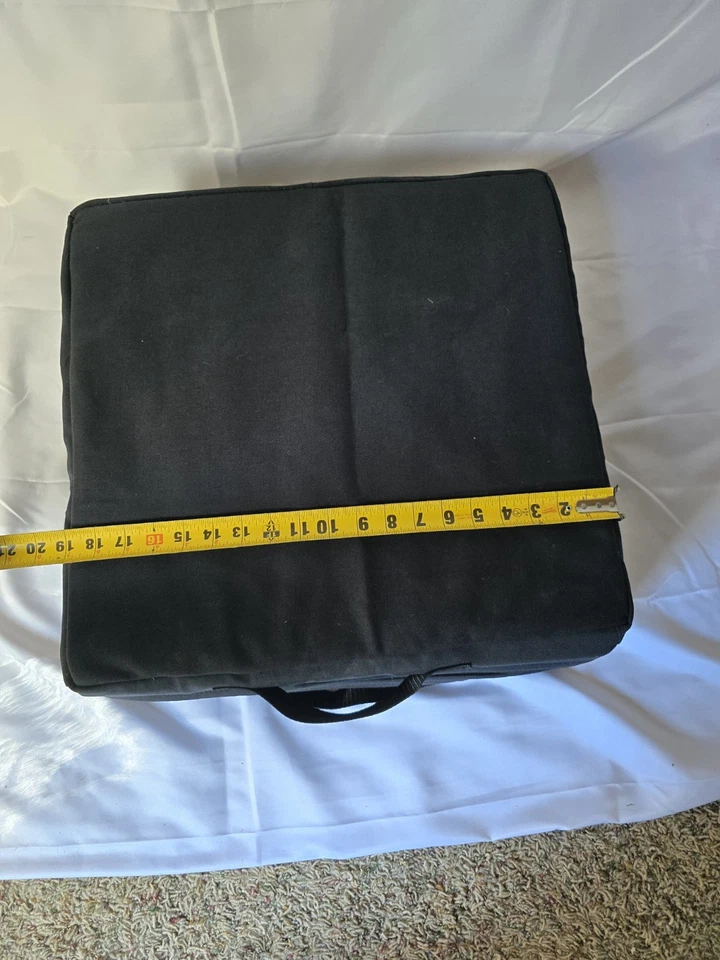 Wood and resin chess set with ceramic pieces. Red and white 18 by 18 inch board. - Image 3 of 4