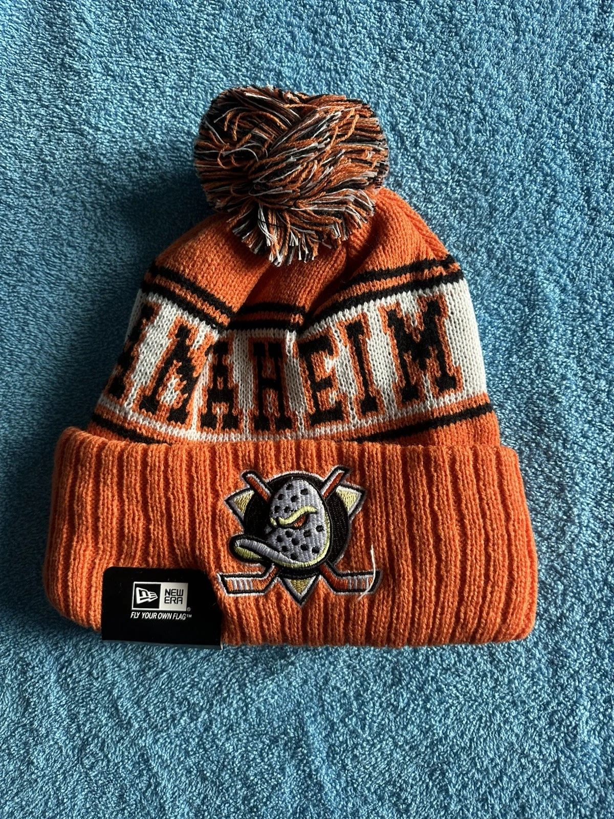 Anahiem Ducks NHL Bobble Hat Beanie Team Logo Orange