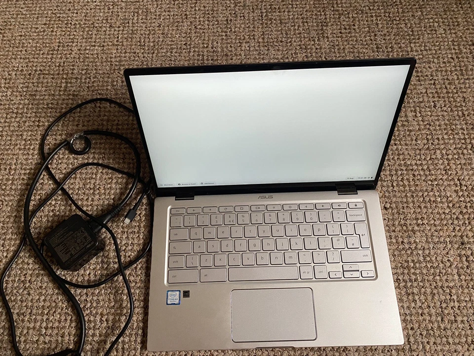 ASUS C434TA-AI0080 14in. 1.1 GHz 4GB 128GB Touchscreen Chromebook- Silver - Image 2 of 4