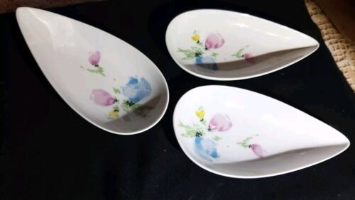 Vintage Rosenthal Nut Dishes Teardrop Shape Pink/Blue/Yellow Floral Germany - Picture 2 of 13