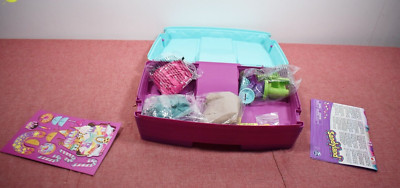 Kinetic Sand Sandyland Folding Sandbox