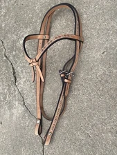 Riata lt oil  Western Futurity brow headstall w/champage crystals, silver spots