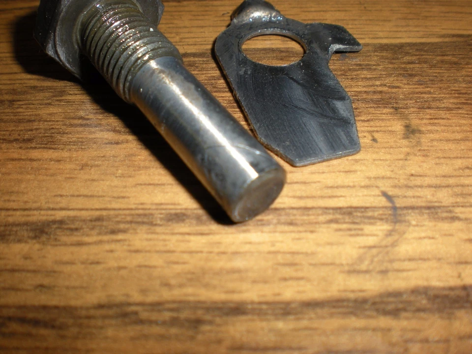 Gear Shift Bouchon Retenue Boulon 1980 Yamaha XS850 Triple 80 3J2 - Photo 2/3