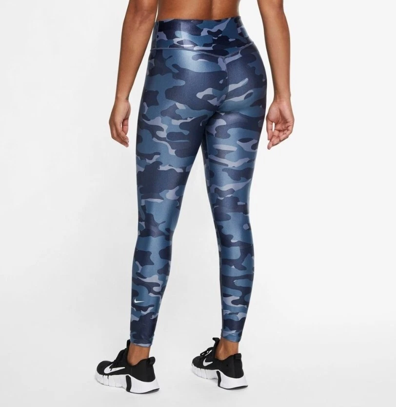 Shiny camo best sale leggings