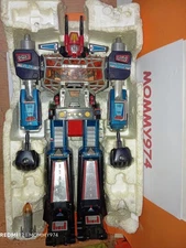 The Great Deacon Transformers Takara Gig Robot Vintage
