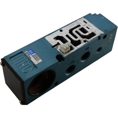 MAC 82A-0A-CKA Solenoid Valve Sub-Base Manifold 82 Series 3/8 NPT Plug-In 