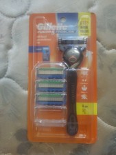 Gillette Fusion 5 ProGlide Shaving Bundle 1 R...
