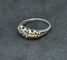 925 Sterling CZ Flower Ring Sz 7 - 2.56g