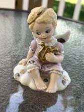 Play A Sweet Melody 1996 Bronson Collectibles Tender Hearts Angel Collection