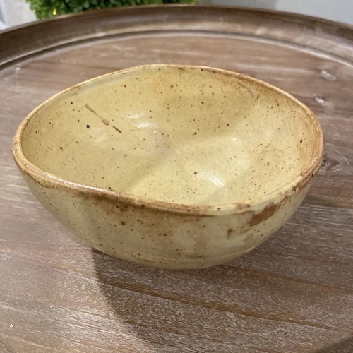Vtg Handmade Stoneware Pottery Bowl Incised Design Signed Brown Tan Earth Glaze