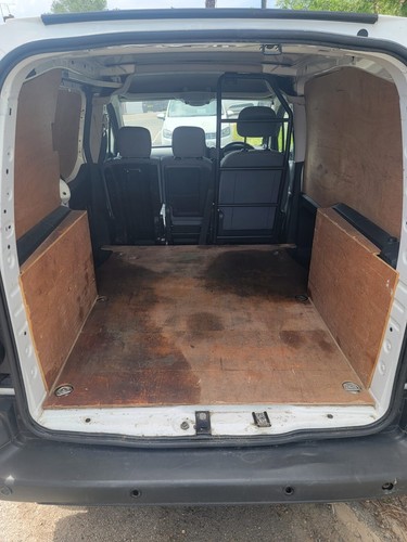 Citroen Berlingo van - Picture 5 of 12