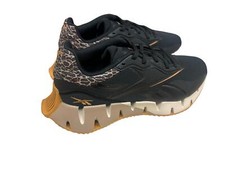 Reebok Women Zig Dynamica 4 Sneaker Black/Stucco/Beige 100033397