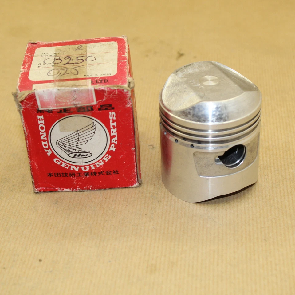 1 PISTON NU CB CL 250 K0 - K5 1968-1974 COTE +0.25 HONDA 13102-286-040 - Photo 1/1