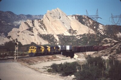 ATSF 5368 SD-45 CAJON PASS CA (SANTA FE) ORIGINAL SLIDE 11-06-83 T21-4 ...