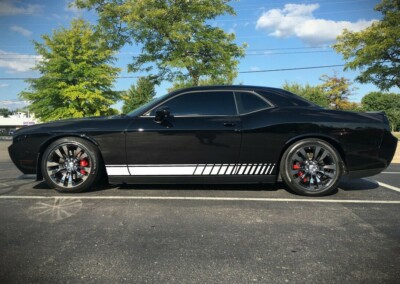 2x Aufkleber Decal Seitentür Streifen Kit für Dodge Challenger RT Sport Kühlergrill 2011+