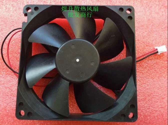 Nidec 9025 D09A-12TU 03 DC12V 0.20A 9CM 90*90*25MM 2 wire inverter fan - Image 2 of 2