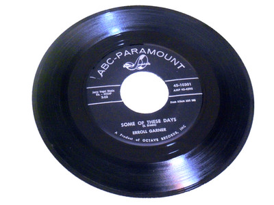 ERROLL GARNER SOME OF THESE DAYS / YOU DO SOMETHING TO ME*1962*JAZZ*EX+7''45 RPM