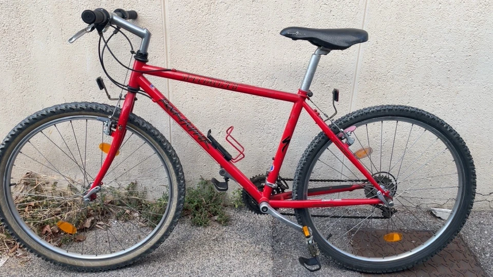 Specialized Rockhopper, photo 1 sur 5