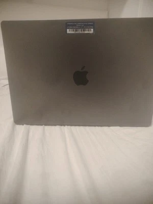 Apple MacBook Pro 16" M4 Max · 48GB · 512GB