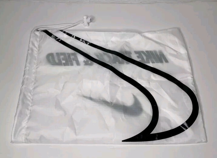 Nike Track & Field White Sport Shoe Carry Drawstring Unisex