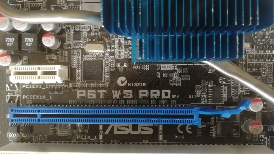 ASUS P6T WS PRO SOCKET 1366 - Imagen 2 de 2