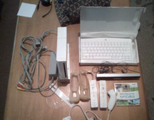 WII sports console with game wireless keyboard and accessories tested works