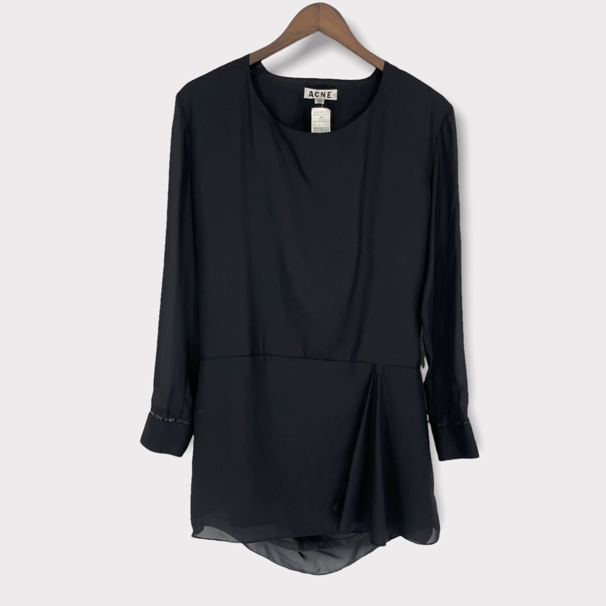 acne dress black Studio Adelle Tape Long Sleeve Size 38 US Medium NWT Size:60 Long & any size pants (add Size in payment comment section) truefit:root:ocean-boulevard-plunge-mini-dress-black The labels playful approach Rare Vintage 90s HERVE
