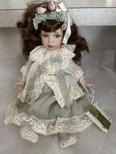 New Authentic MARAEL Italian Porcelain Doll.Glass Eyes H:13”
