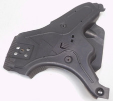 MERCEDES / W447 / V / VERKLEIDUNG / SCHUTZ QUERLENKER / hinten links (AB293)