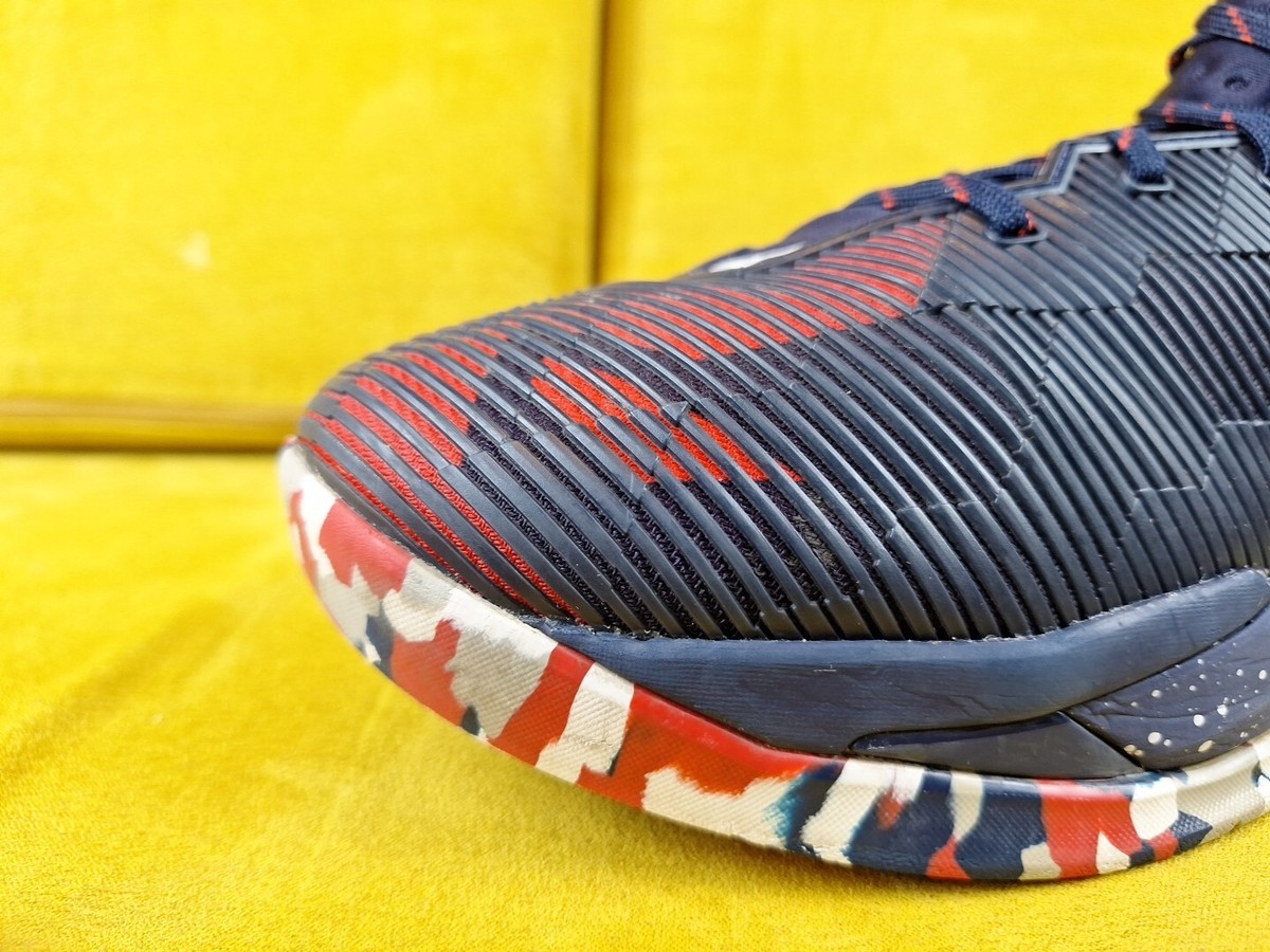 Steph Curry Under Armour 2.5 Shoes USA Charged Basketball 