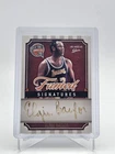 ELGIN BAYLOR 2010-11 PANINI HOF FAMED SIGNATURES AUTO /199 #EB LAKERS Q7540