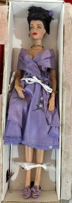 Tonner 2007 Brenda Starr MIDNIGHT STARR CHANTEUSE In Lilac Headliner 16  Doll