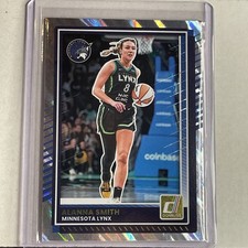 2025 Panini Donruss WNBA - Alanna Smith #68 Holo Foil