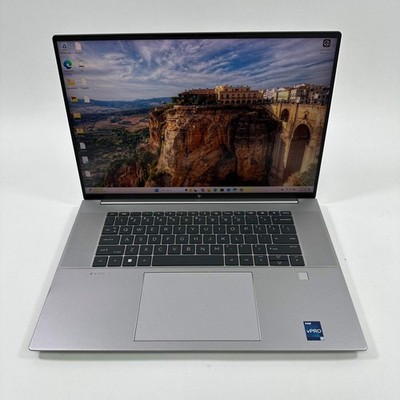 HP ZBook Studio G10 16'' I7-13800H 2.5GHz 32GB RAM 512GB SSD RTX A1000