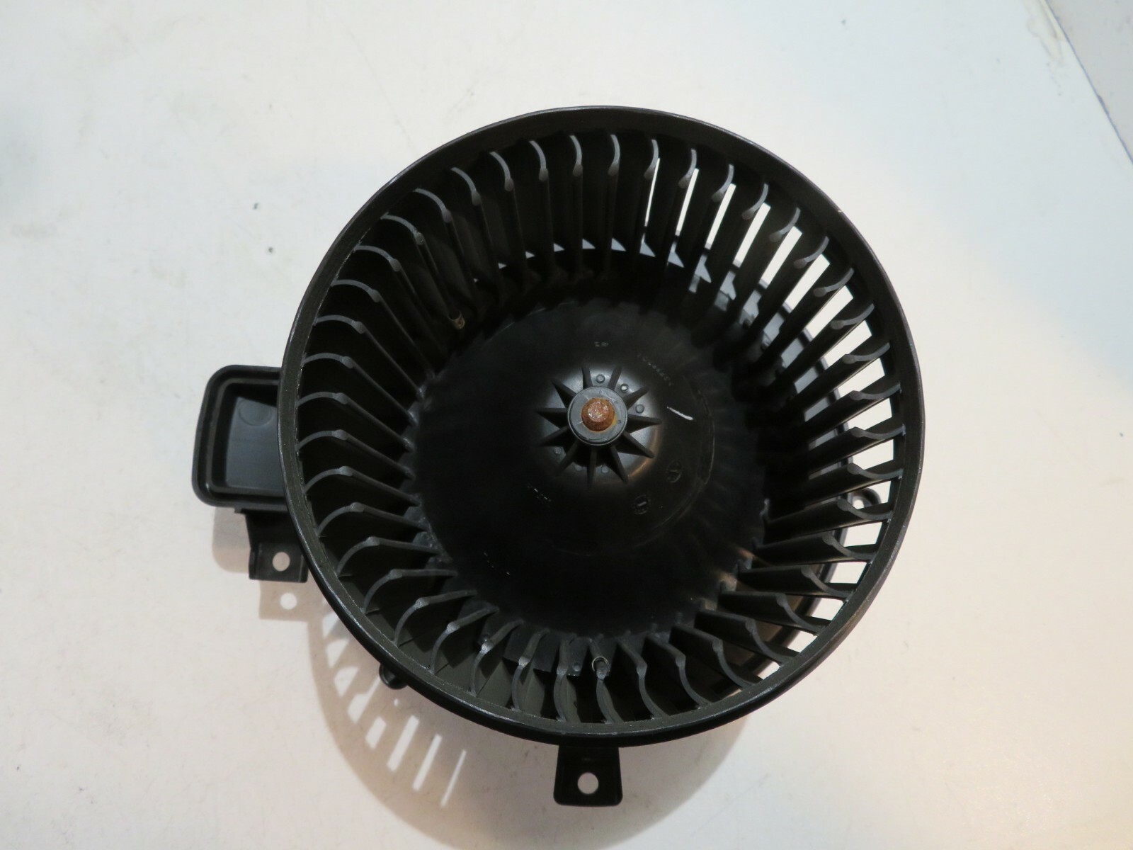 2014-2019 MASERATI GHIBLI SQ4 AC AIR CLIMATE VENT HEAT BLOWER MOTOR FAN OEM