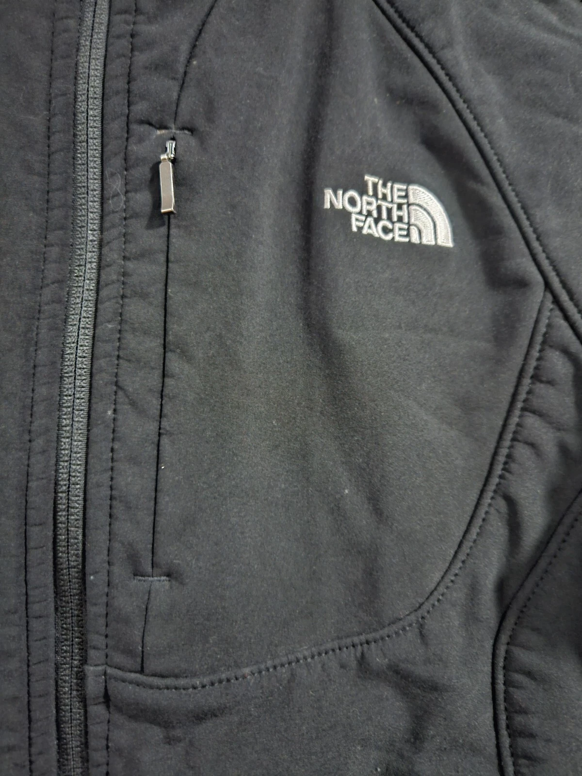 north-face full zip outdoor soft-shell windbreaker jacket