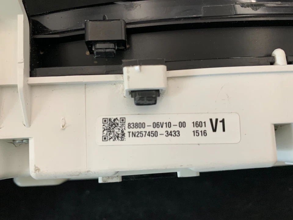 *Speedometer Instrument Cluster 2010 2011 Toyota Camry 2.5L 166,243  Miles - Image 3 of 3