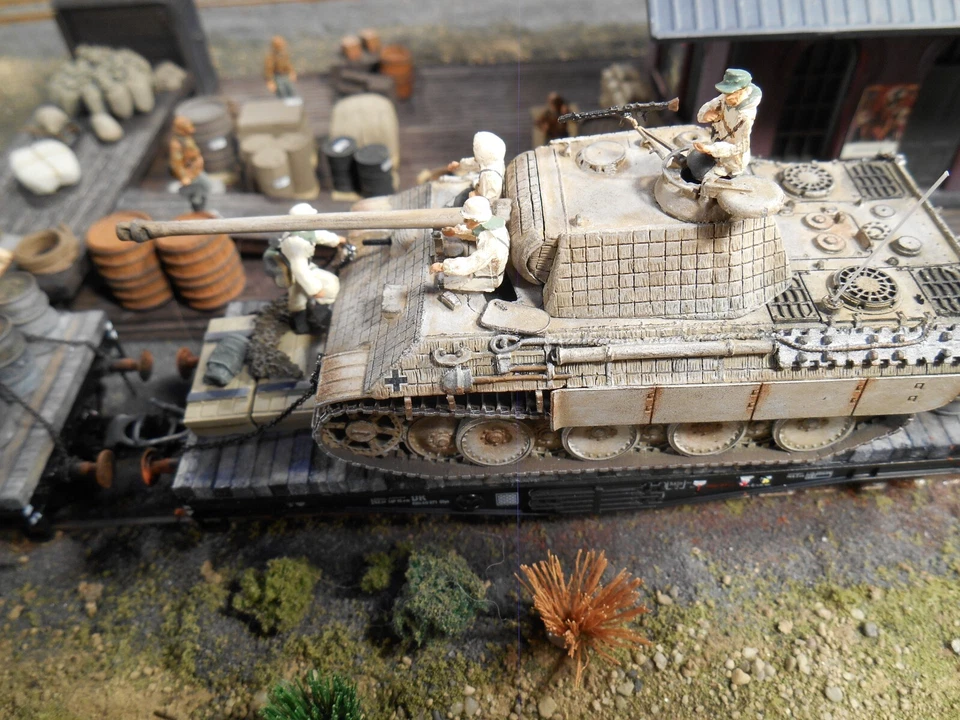 HO Roco Minitanks 9th Panzer Army Train Railway 3 Cars #A2149 Custom Detailed - Image 4 of 4