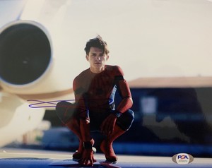 TOM HOLLAND HAND SIGNED 8x10 PHOTO SPIDER-MAN ACTOR ...