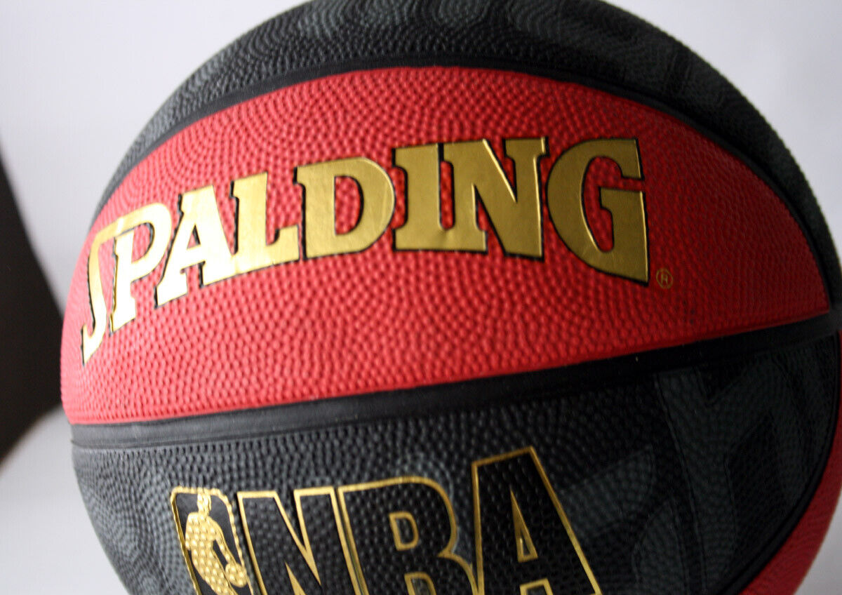 RARE SPALDING GOLD NBA OUTDOOR BASKETBALL BALL SIZE 7 NEW NOS !