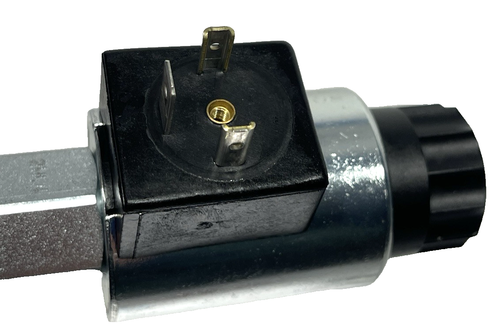 Sun Hydraulics - DMDA 3-Way Solenoid Cartridge Spool Valve - DMDAMBN224 - 12 gpm - Picture 7 of 9