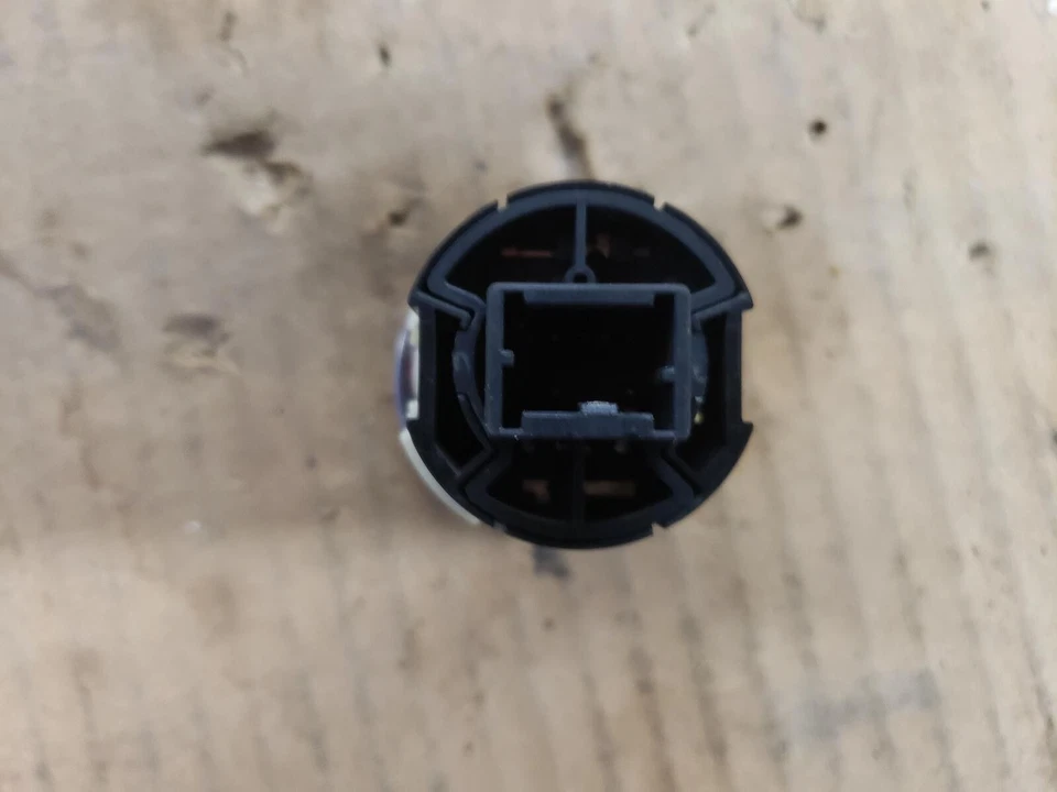 06 07 08 INFINITI M35点火启动和停止按钮 — 第 4/4 张图片