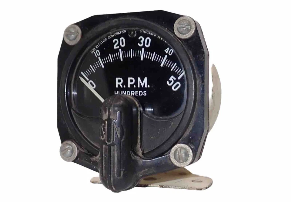 1940's Sun 5,000 RPM Tachometer w/ Mounting Cup Model D-3 Tach D3 Period Hot Rod - Image 2 of 4
