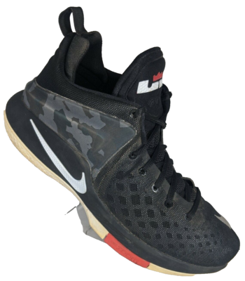 lebron camo basketball shoes