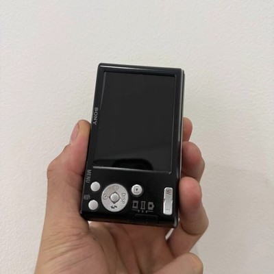 Sony DSC-W830 Cyber-Shot 20.1MP 8x Optical Zoom Digital Camera