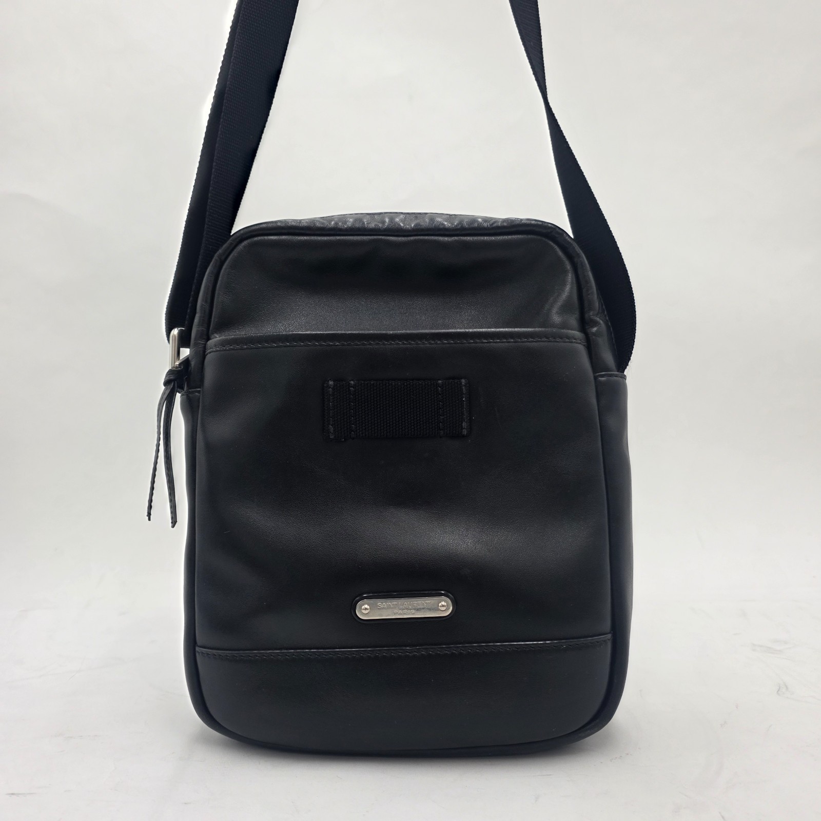 SAINT LAURENT Borsa a tracolla uomo Brad in morbida pelle (usata)