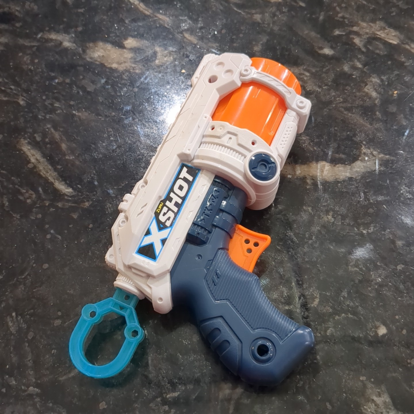 Zuru Xshot Nerf Gun 
