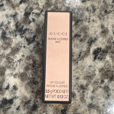 Gucci Rouge À Lèvres Mat Matte Stick Lipstick, Suzanne Sunset 220, 0.12 oz