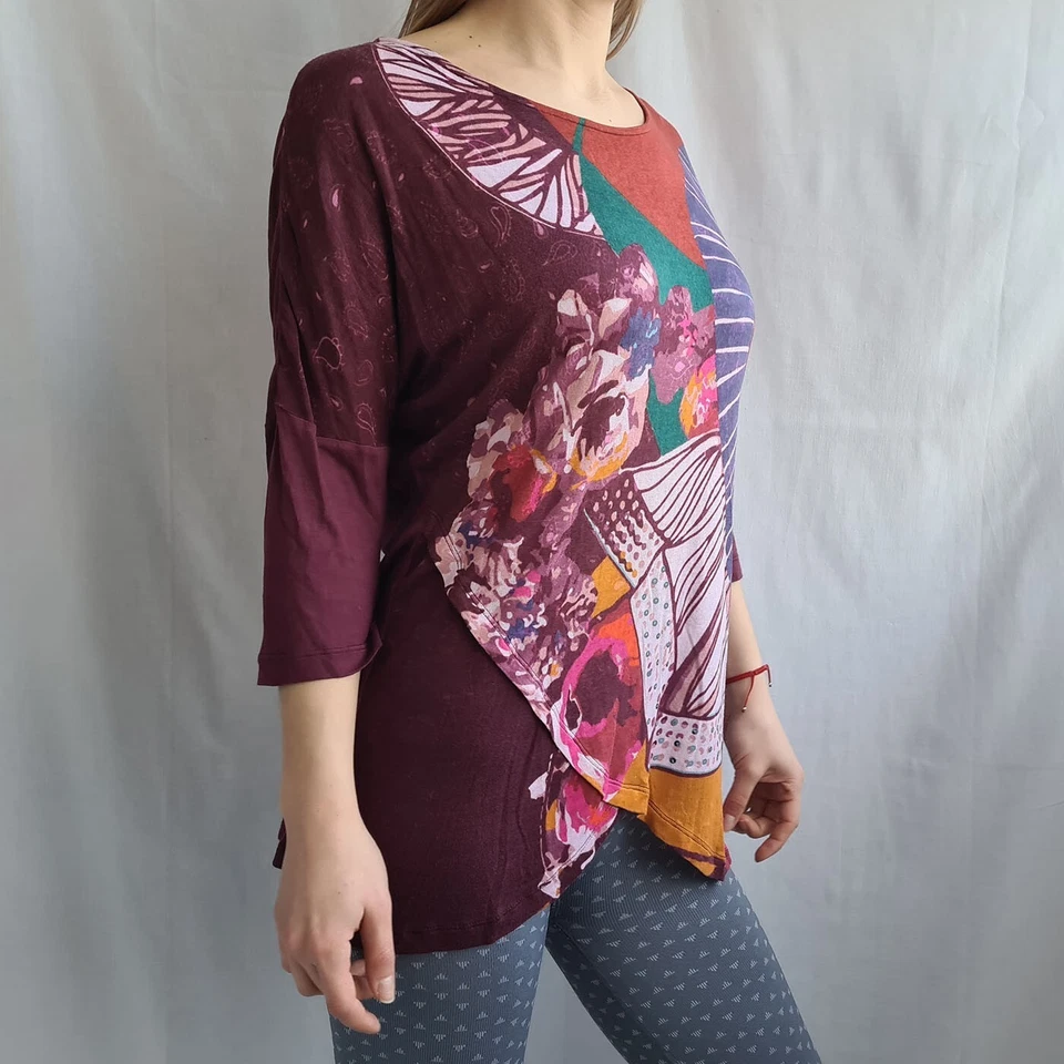 Blusa para mujer Desigual talla M bordada lentejuelas floral top viscosa ligera - Imagen 2 de 4