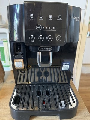 De'Longhi Magnifica Start Milk ECAM220.60.B Kaffeevollautomat Schwarz 15 bar